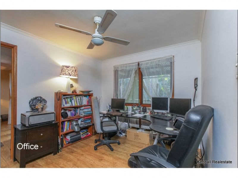 10 Forsythia Drive, Eagle Heights QLD 4271