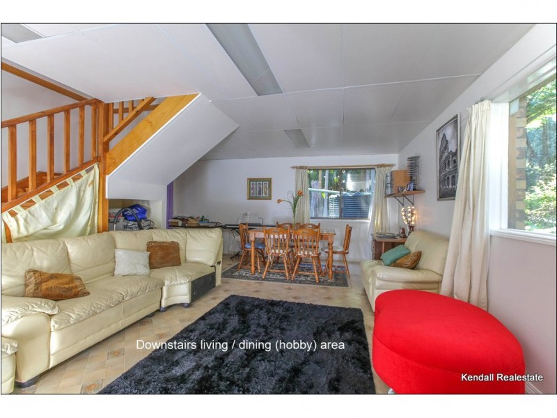 10 Forsythia Drive, Eagle Heights QLD 4271