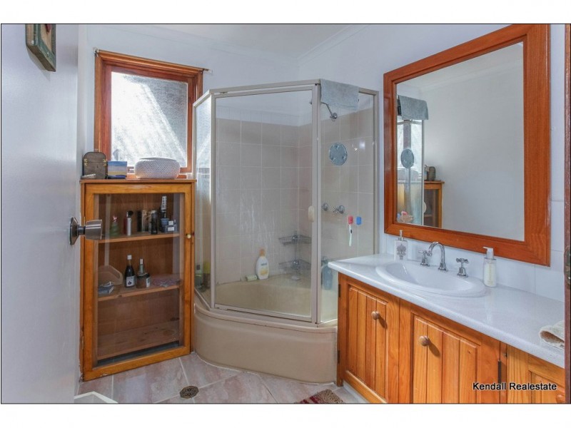 10 Forsythia Drive, Eagle Heights QLD 4271