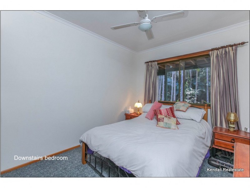 10 Forsythia Drive, Eagle Heights QLD 4271