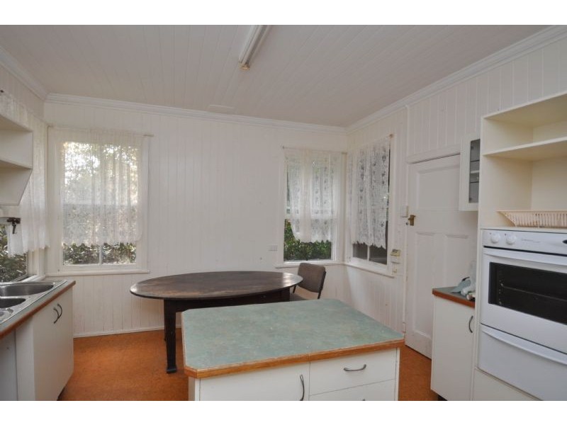 21 Jenyns Road, Tamborine Mountain QLD 4272