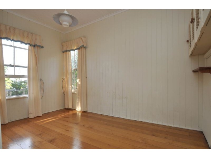 21 Jenyns Road, Tamborine Mountain QLD 4272