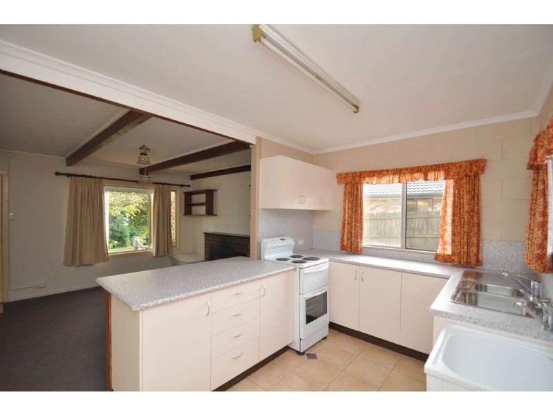 21 Jenyns Road, Tamborine Mountain QLD 4272