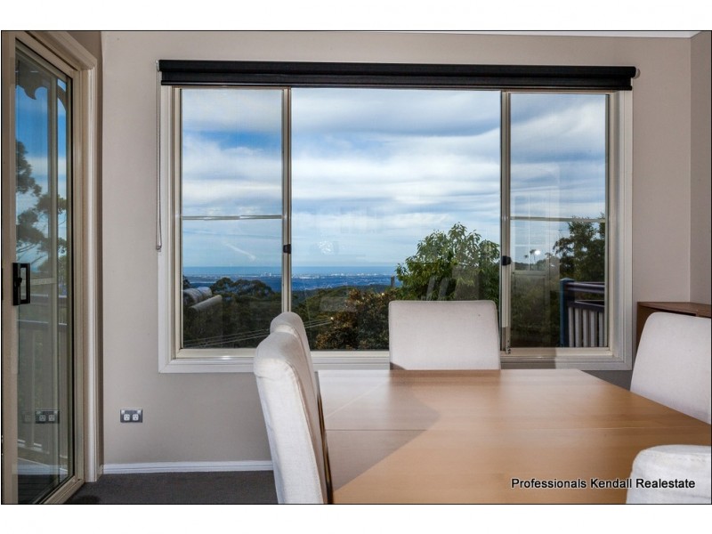 102 Contour Road, Tamborine Mountain QLD 4272