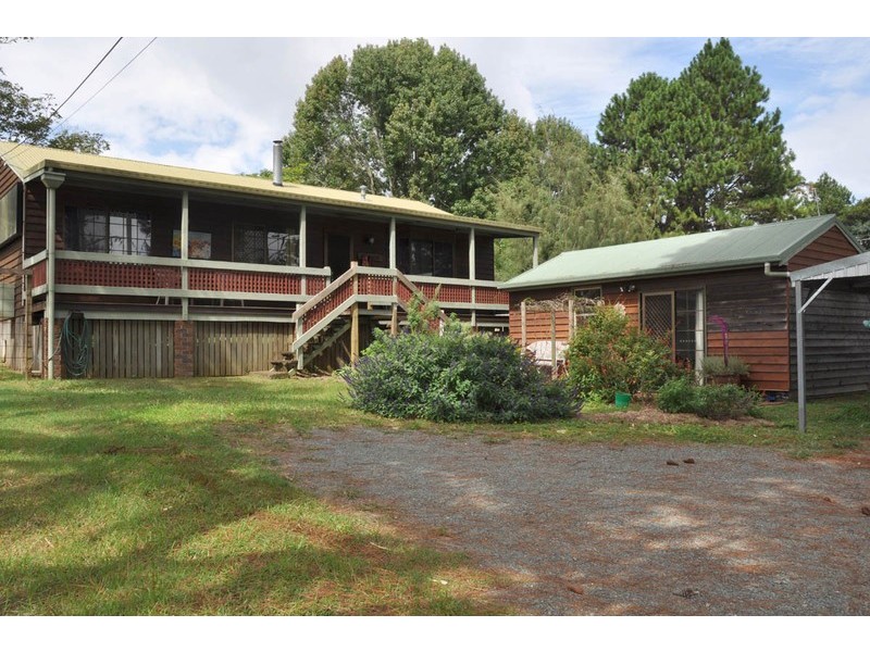 29 Ben Nevis Street, Tamborine Mountain QLD 4272