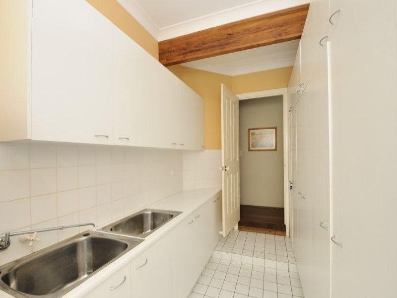 76 Wongawallan Road, Eagle Heights QLD 4271