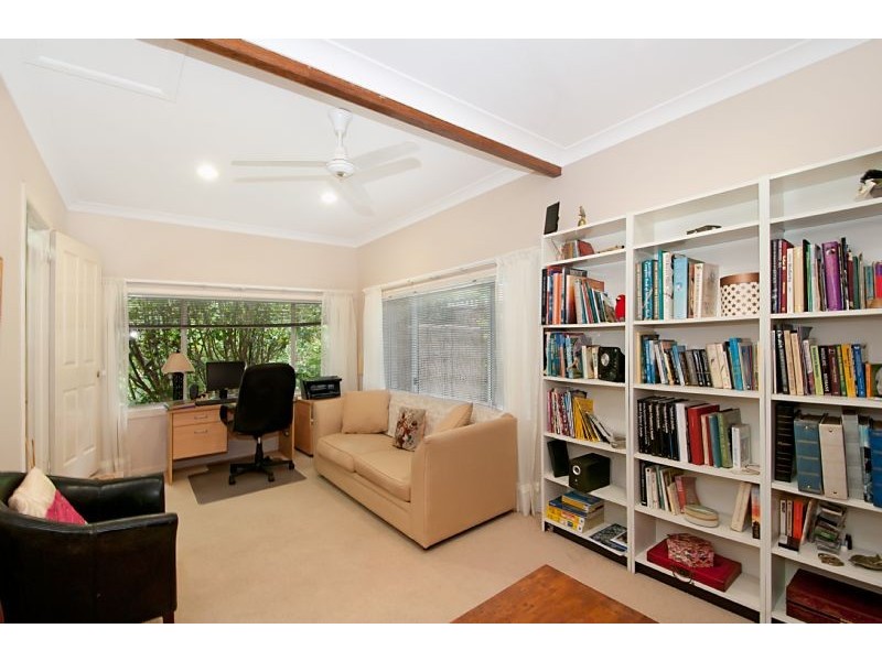 76 Wongawallan Road, Eagle Heights QLD 4271