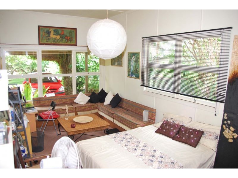 Eagle Heights QLD 4271