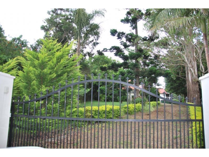 North Tamborine QLD 4272