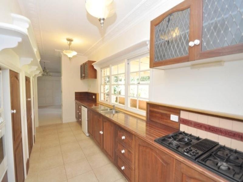 151 Eagle Heights Road, Eagle Heights QLD 4271