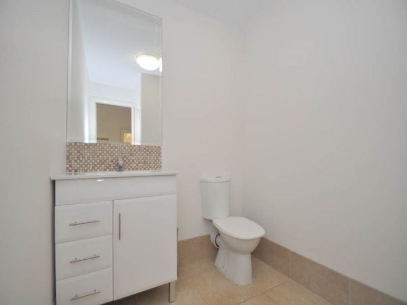 151 Eagle Heights Road, Eagle Heights QLD 4271