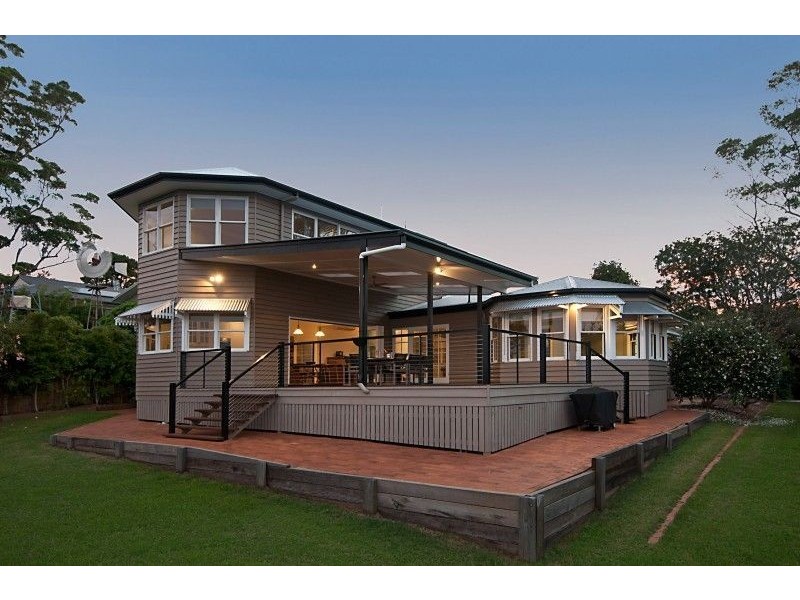 45 Central Avenue, Eagle Heights QLD 4271