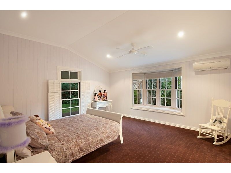 45 Central Avenue, Eagle Heights QLD 4271