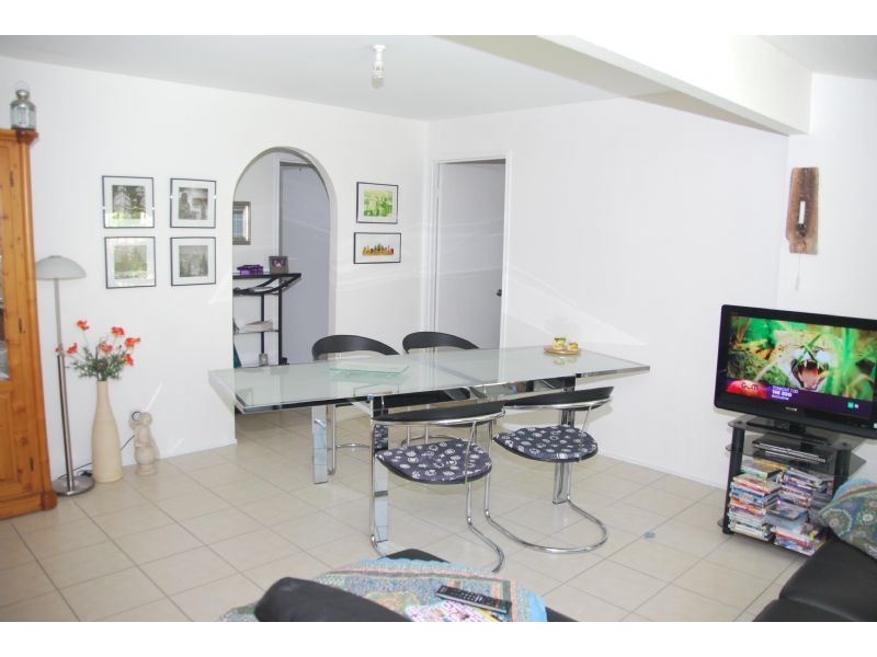 9 Demavend Drive, Eagle Heights QLD 4271