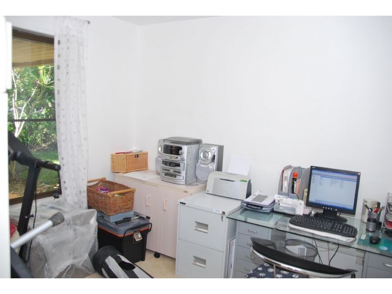 9 Demavend Drive, Eagle Heights QLD 4271