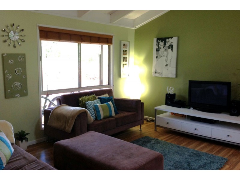 3 Mayon Court, Eagle Heights QLD 4271