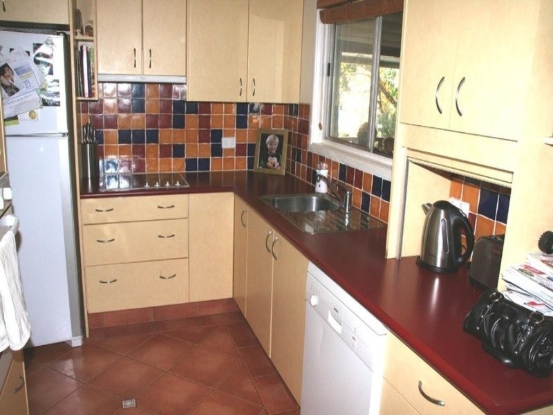 3 Mayon Court, Eagle Heights QLD 4271