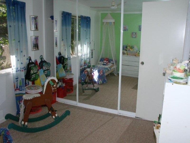 3 Mayon Court, Eagle Heights QLD 4271