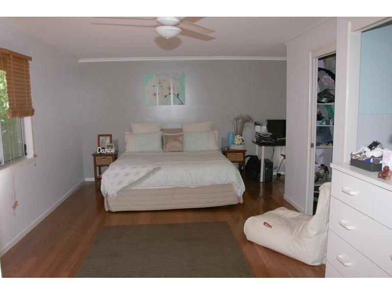 1-3 Mayon Court, Eagle Heights QLD 4271