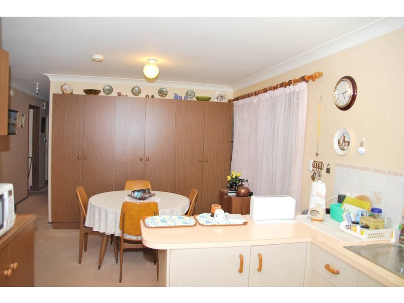 9 Makalu Crt, Eagle Heights QLD 4271