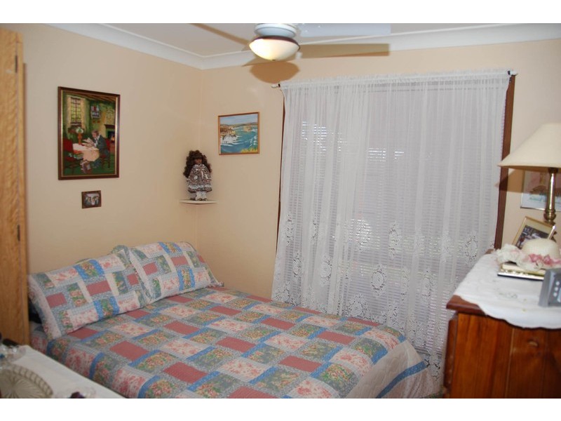 9 Makalu Crt, Eagle Heights QLD 4271