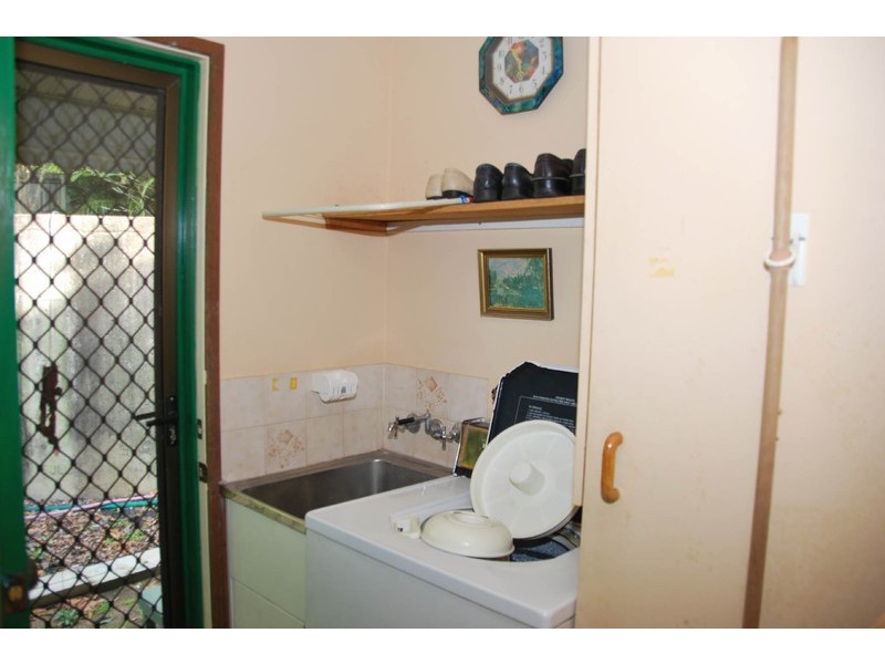 9 Makalu Crt, Eagle Heights QLD 4271