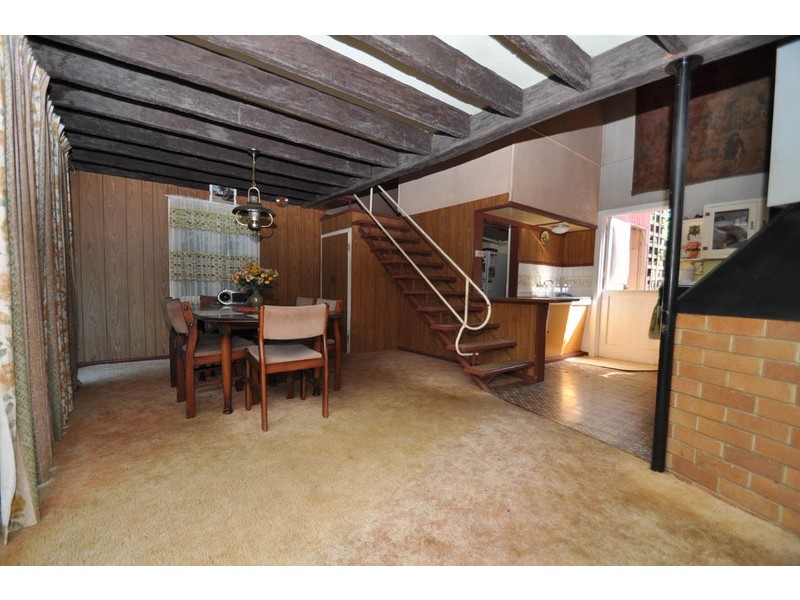 13 Palm Grove Avenue, Eagle Heights QLD 4271