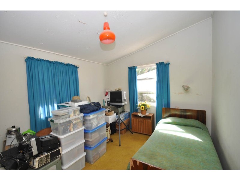 13 Palm Grove Avenue, Eagle Heights QLD 4271