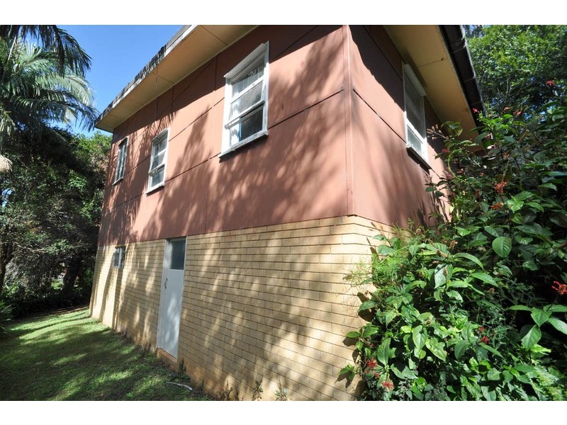 13 Palm Grove Avenue, Eagle Heights QLD 4271