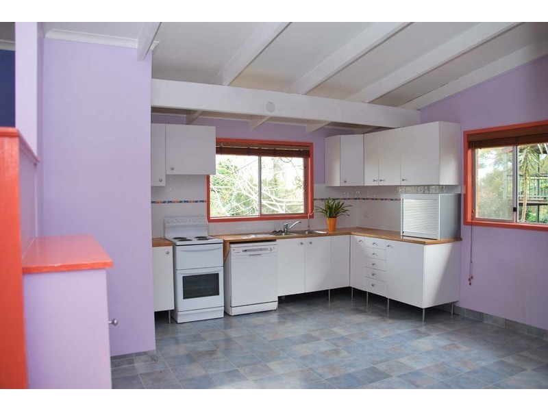 24 Ocean View Parade, Tamborine Mountain QLD 4272