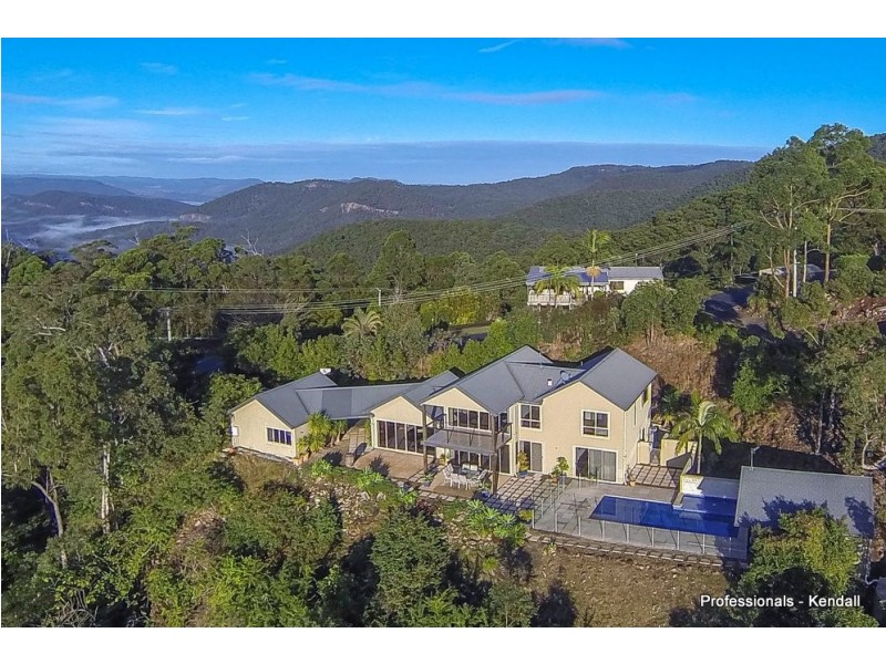 8 Wildflower Court, Tamborine Mountain QLD 4272