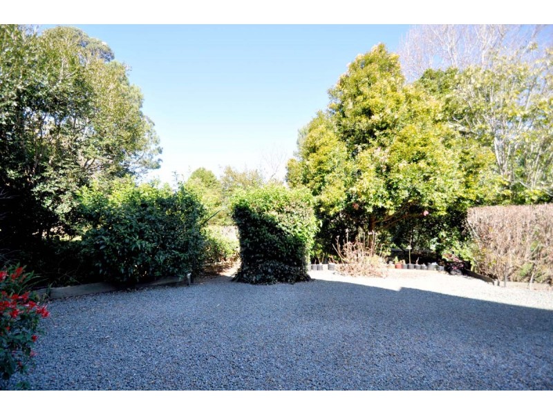 23 Ocean View Parade, Tamborine Mountain QLD 4272