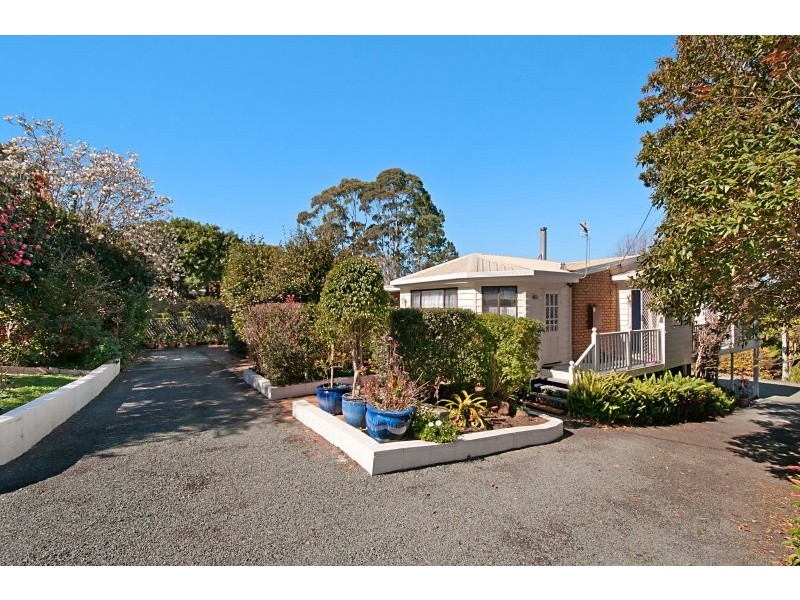 23 Ocean View Parade, Tamborine Mountain QLD 4272