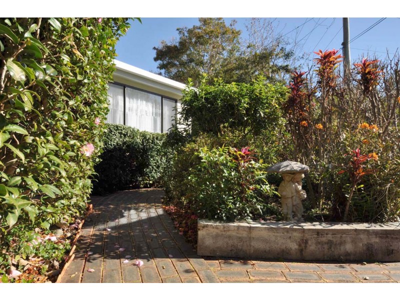 23 Ocean View Parade, Tamborine Mountain QLD 4272