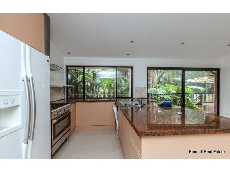 60 Licuala Drive, North Tamborine QLD 4272