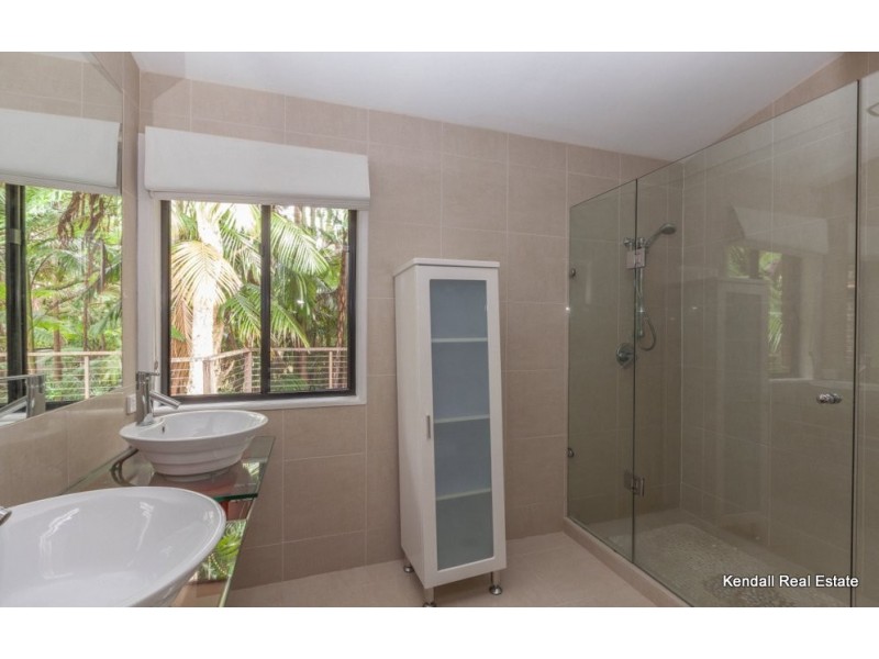 60 Licuala Drive, North Tamborine QLD 4272