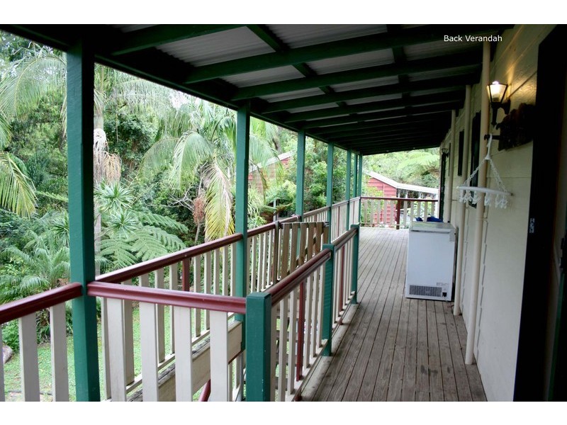 5 Hermon Rd, Eagle Heights QLD 4271