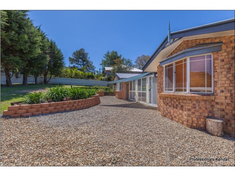 207 MacDonnell Road, Tamborine Mountain QLD 4272