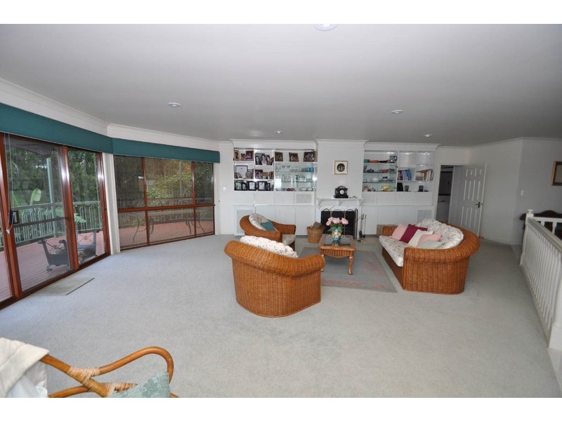 51 Landman Court, Tamborine Mountain QLD 4272