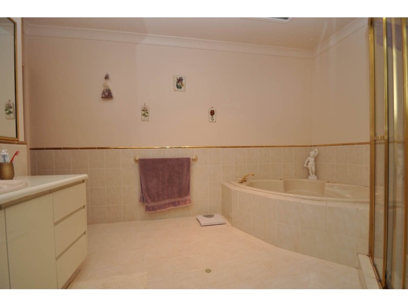 51 Landman Court, Tamborine Mountain QLD 4272