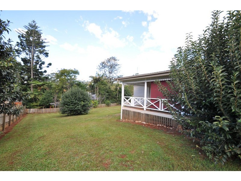 2 Kidd Street, North Tamborine QLD 4272