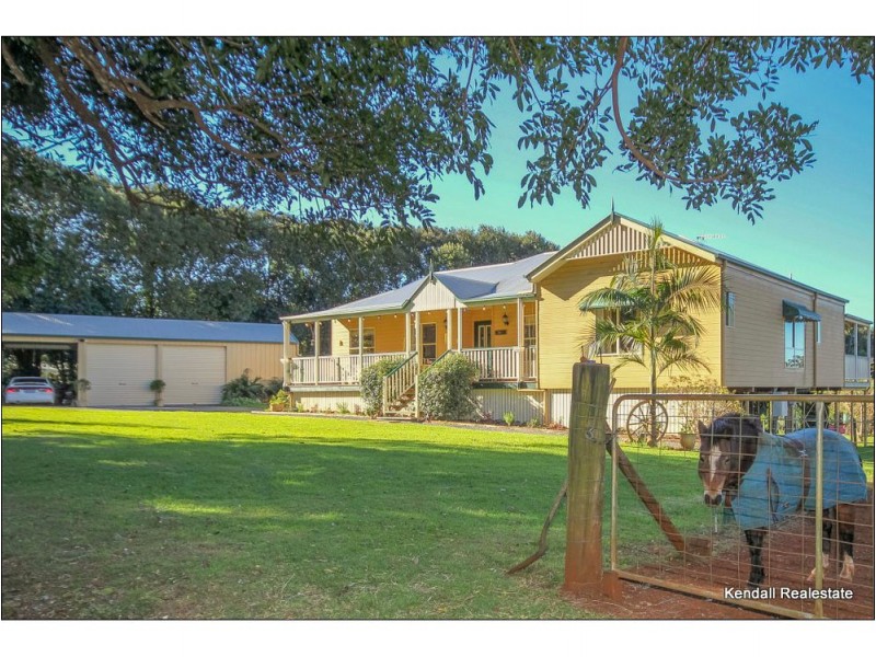 17 Benowa Street, Tamborine Mountain QLD 4272