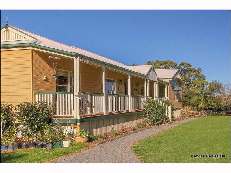 17 Benowa Street, Tamborine Mountain QLD 4272