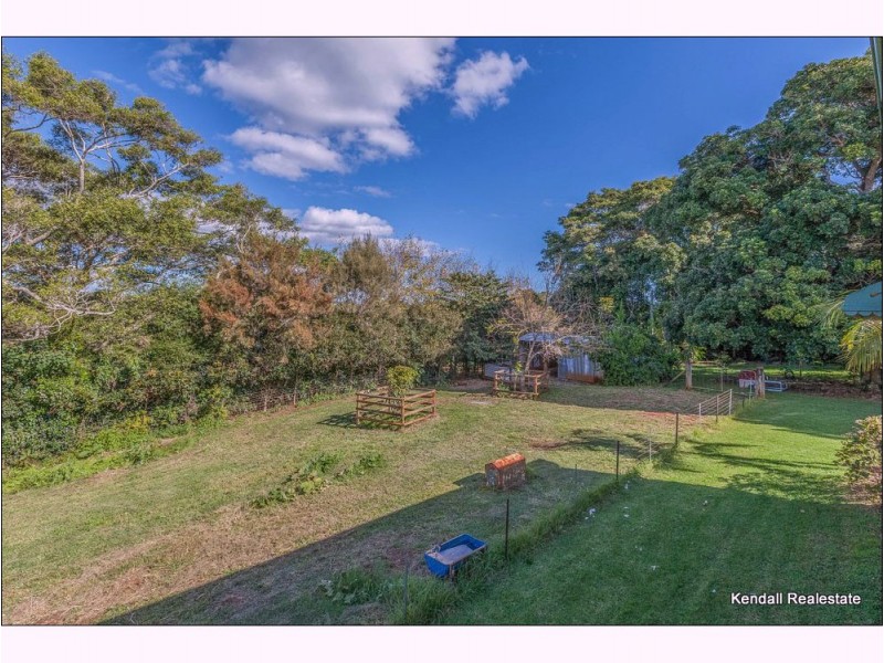 17 Benowa Street, Tamborine Mountain QLD 4272