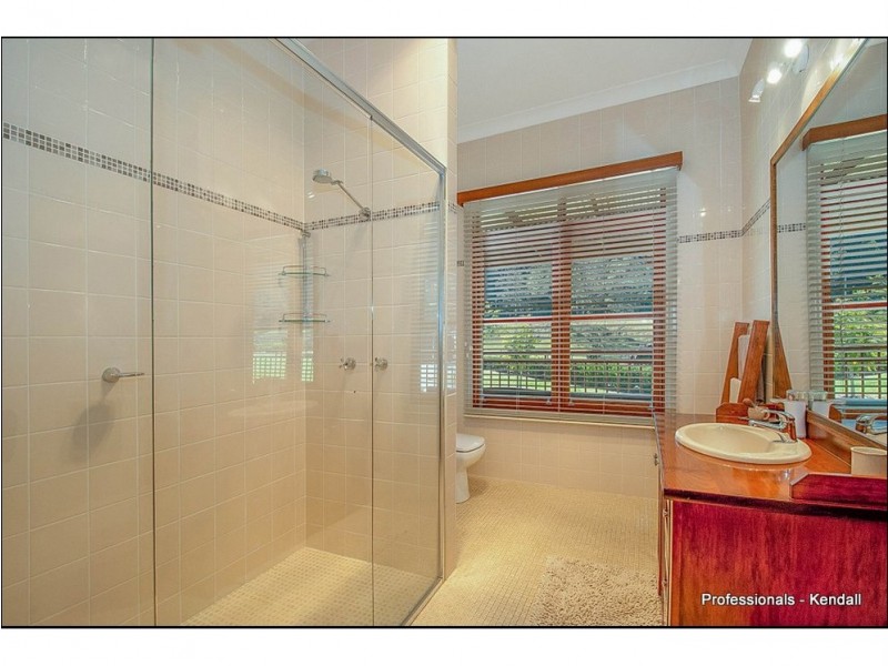 419 Main Western Road, Tamborine Mountain QLD 4272