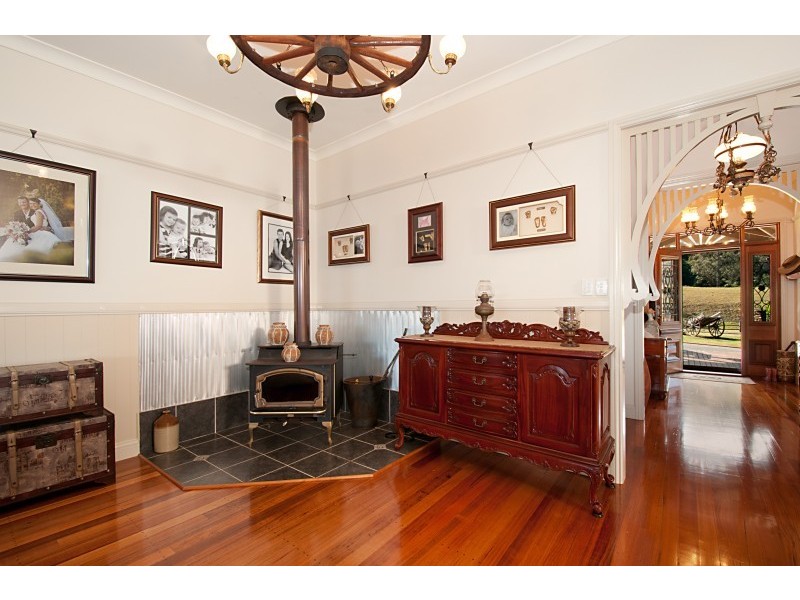 419 Main Western Road, Tamborine Mountain QLD 4272