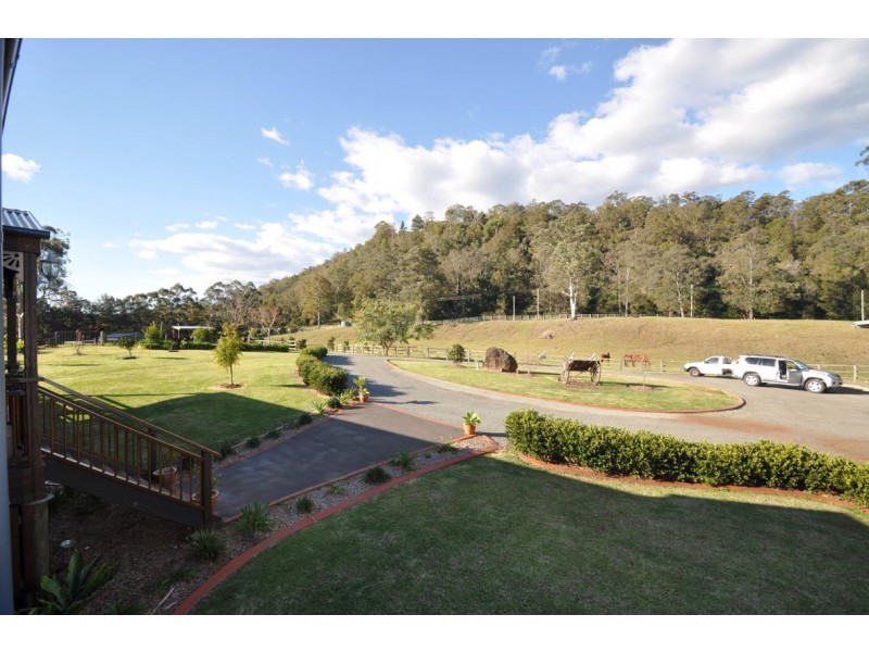 419 Main Western Road, Tamborine Mountain QLD 4272