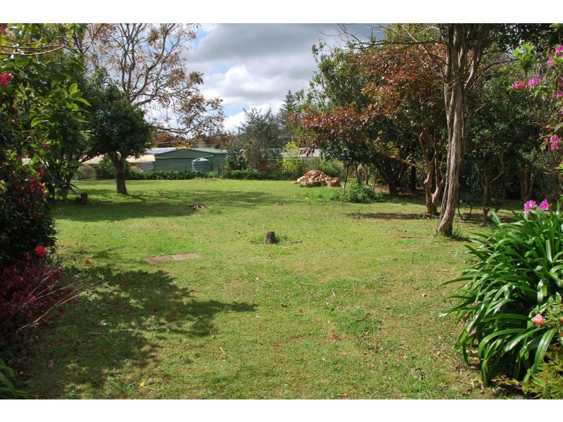 20 Esme Street, North Tamborine QLD 4272