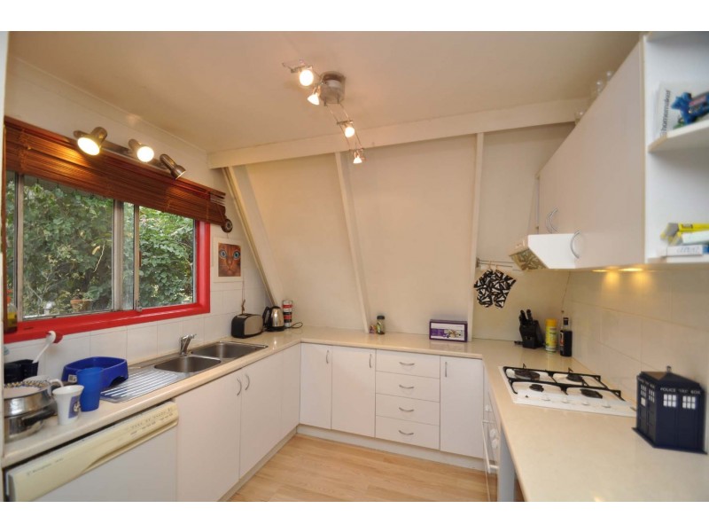 9 Ohia Court, Eagle Heights QLD 4271