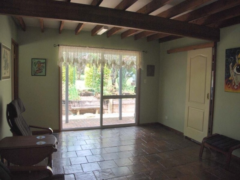 2 Power Parade, Tamborine Mountain QLD 4272